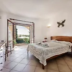 Exclusive Retreat In Vilamoura, Private Pool, Off-street Parking, Free Ac Wifi Villa *