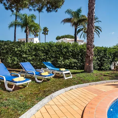 Exclusive Retreat In Vilamoura, Private Pool, Off-street Parking, Free Ac Wifi * Quarteira