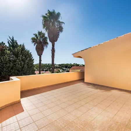 Exclusive Retreat In Vilamoura, Private Pool, Off-street Parking, Free Ac Wifi 别墅 奎特里拉