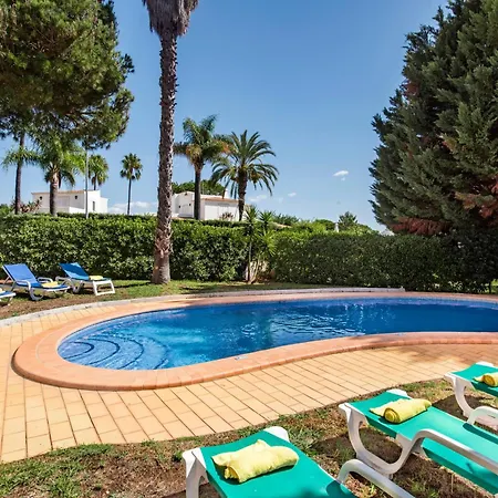 别墅 Exclusive Retreat In Vilamoura, Private Pool, Off-street Parking, Free Ac Wifi 奎特里拉