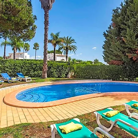 Exclusive Retreat In Vilamoura, Private Pool, Off-street Parking, Free Ac Wifi *