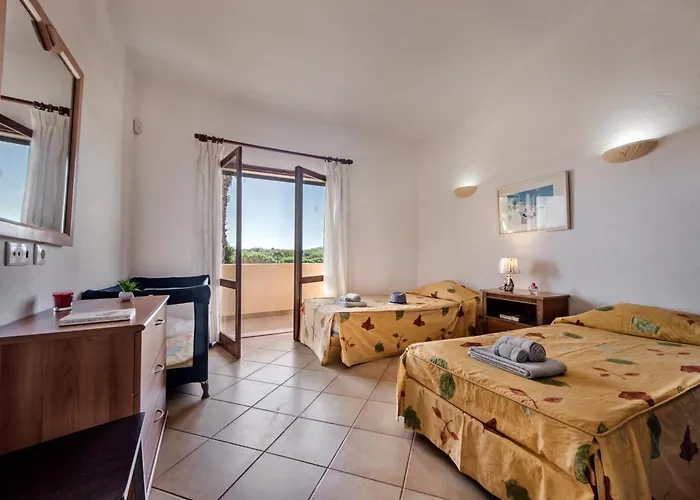 别墅 Exclusive Retreat In Vilamoura, Private Pool, Off-street Parking, Free Ac Wifi