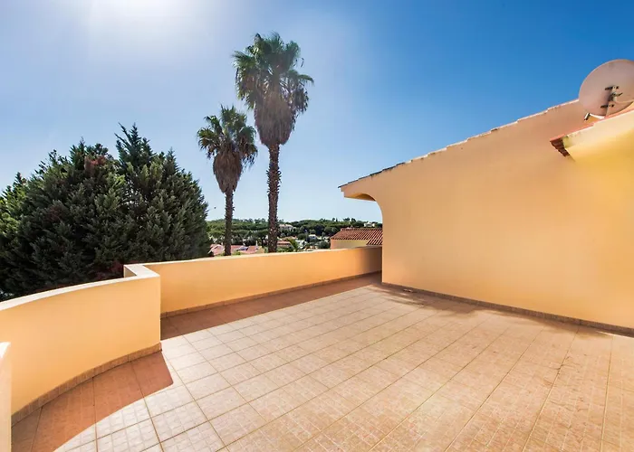 Exclusive Retreat In Vilamoura, Private Pool, Off-street Parking, Free Ac Wifi Villa Quarteira